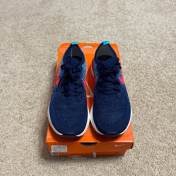 Nike Other - Epic React Flyknit